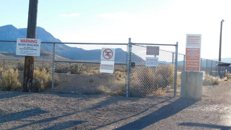 Area 51 warning sign fence | The Real Story of Area 51
