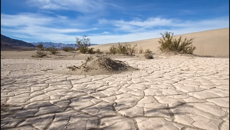 Death Valley | Moving Rocks in Death Valley