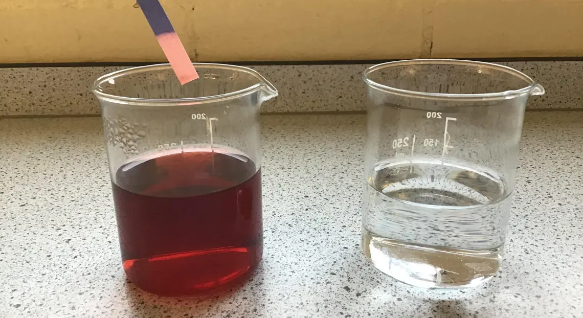 Hydrofluoric Acid vs Hydrochloric Acid